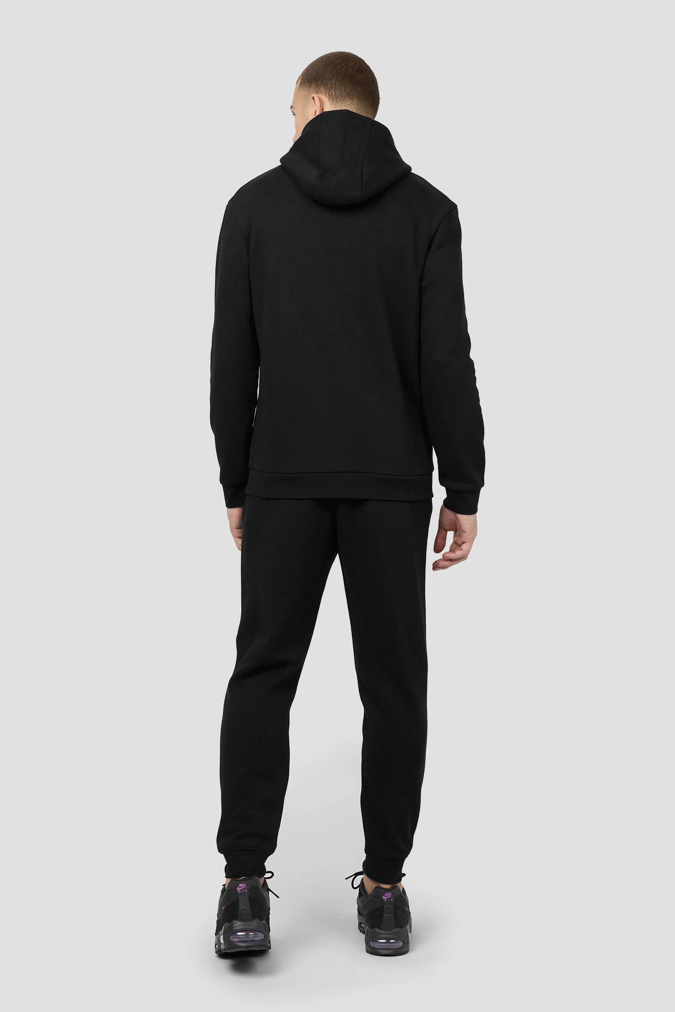 Essential Hood - Black - Image 4