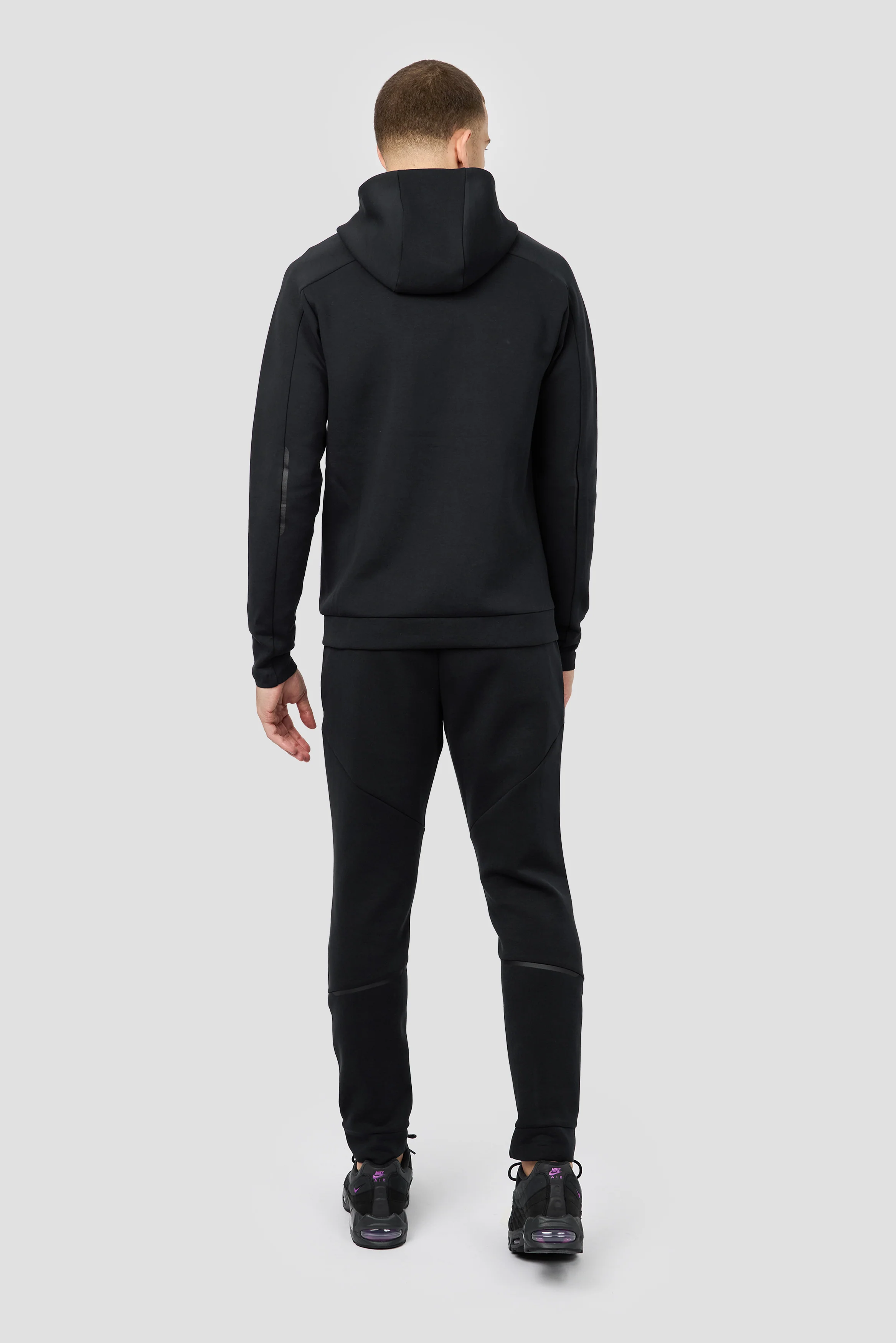 Foundation Hood - Black - Image 4