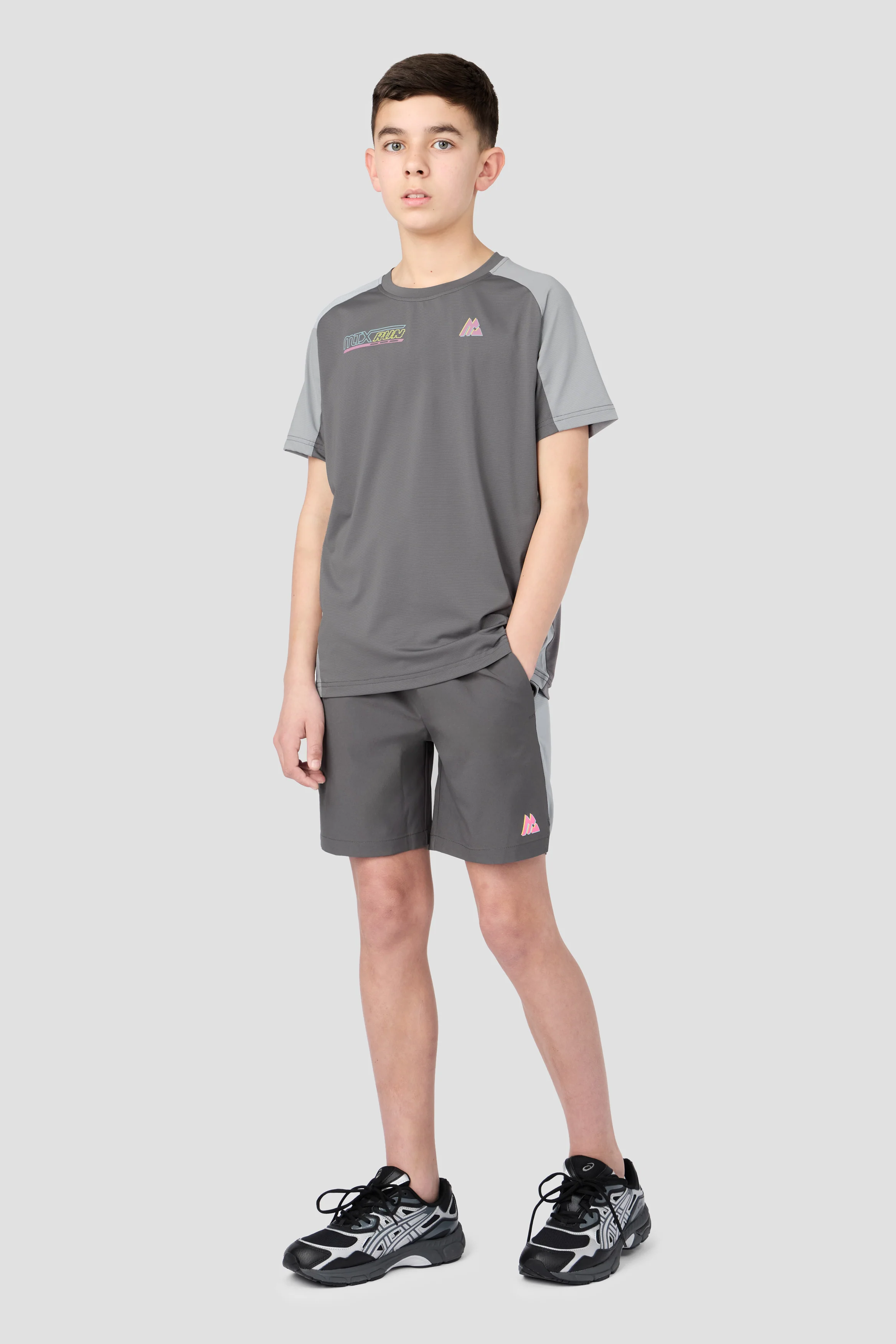 Boys MTX Run Turbo Short - Cement Grey/Platinum Grey - Image 3