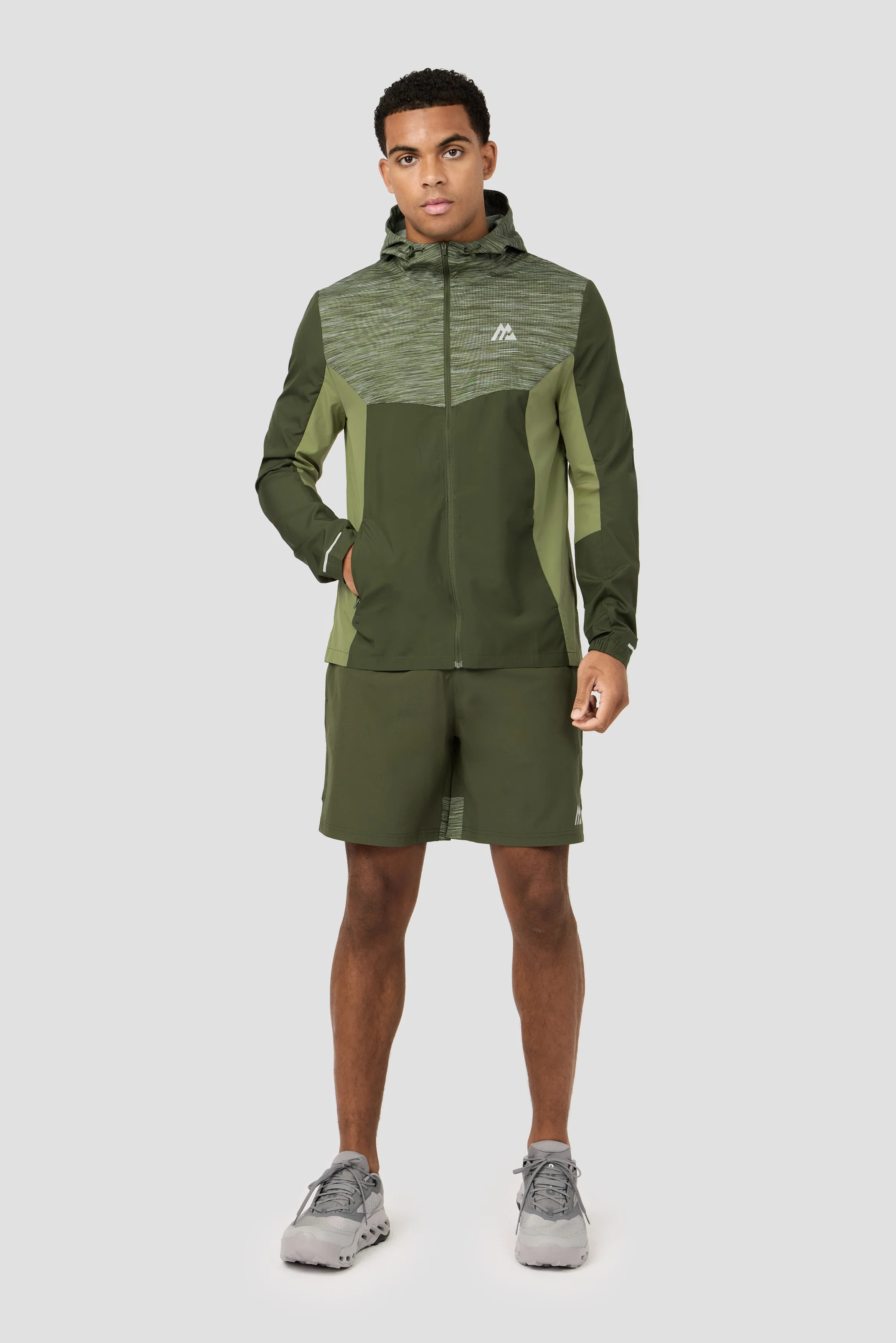 Trail Windbreaker - Khaki Multi - Image 9